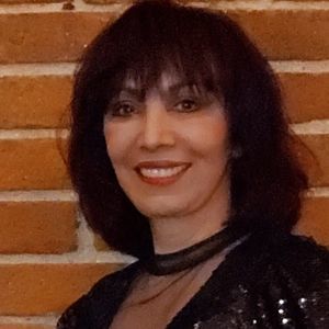 Meet your Posher, Fatma